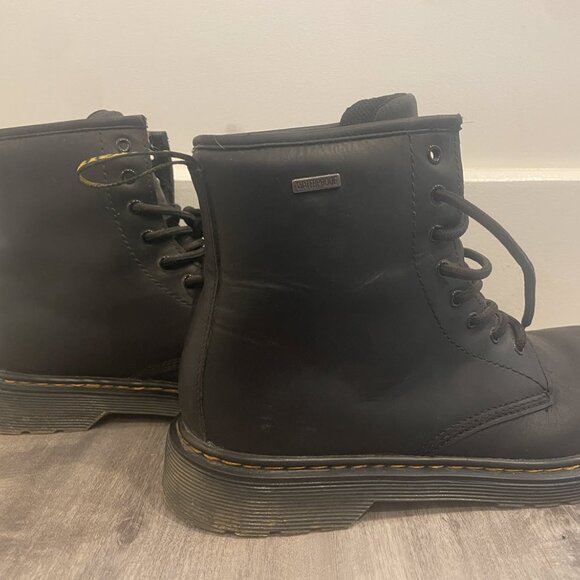 Doc Martens 1460 Unisex Waterproof Leather Boots - Picture 7 of 7